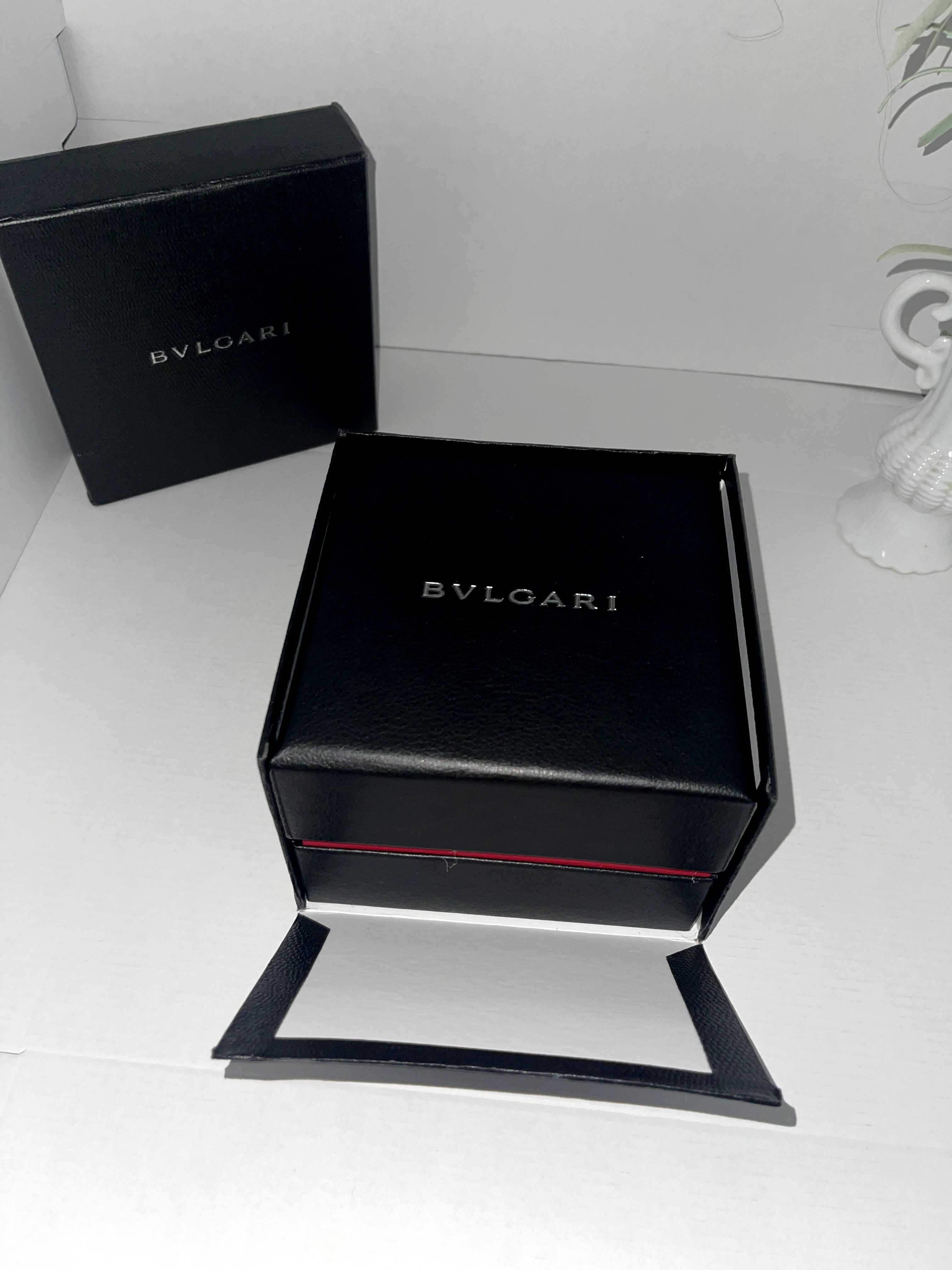часовник булгари сребърен бял дамски змия bvlgari с кутия висок клас