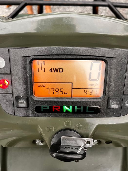 Vand atv Kymko 500  4x4  în stare buna de funcționare