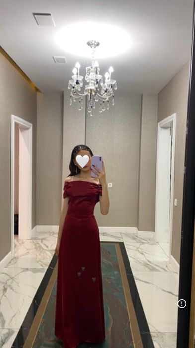 Продаю платье,бордовое