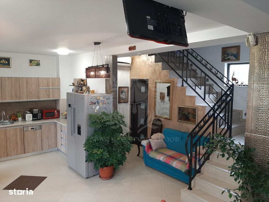 Casa 5 Camere//Republicii Ploiesti