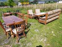 mobilier lemn masiv masa scaune canapea fotoli masina cusut veche