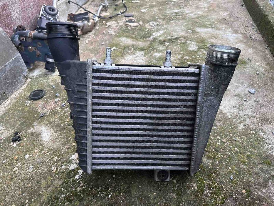 Интеркулери за А8 д4 4.2тди