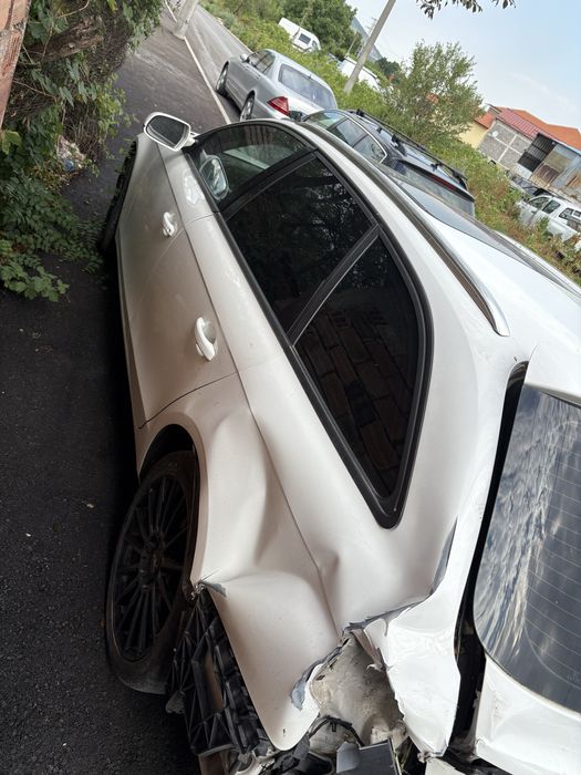 Audi A4 B8 комби 2.0tdi 170кс 6 скорос ръчка предно предаване на части