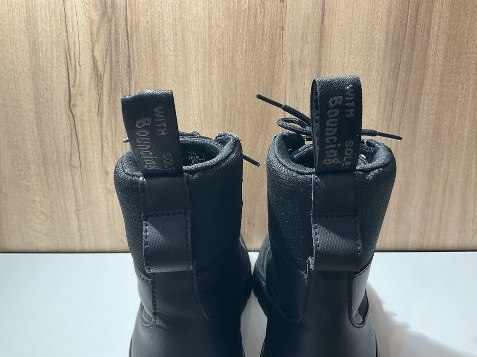 Обувки (боти) Dr. Martens Combs Tech