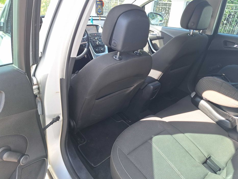 Opel astra j 2011 1.7 diesel