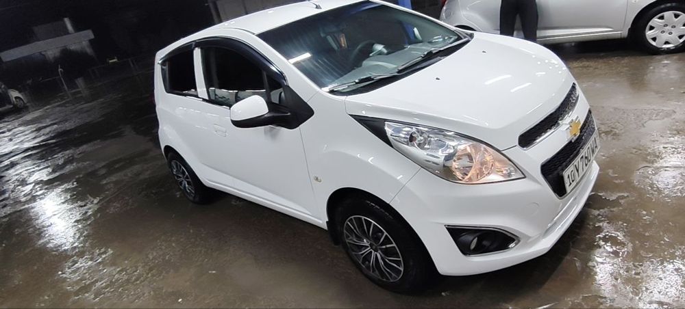 Спарк 1,25 ухоженная,кондёр,пропан-бензин.