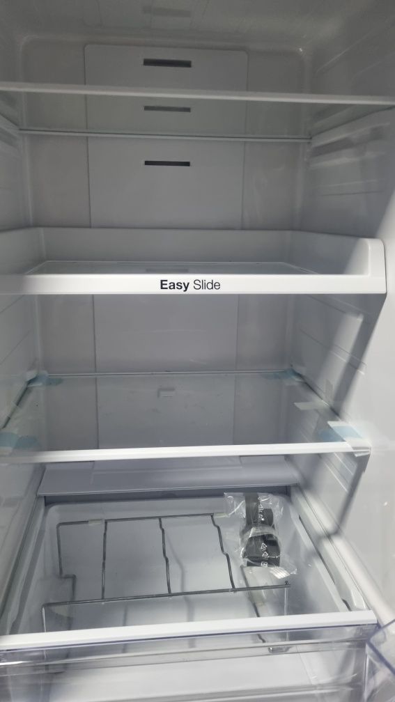 Халодилник SAMSUNG