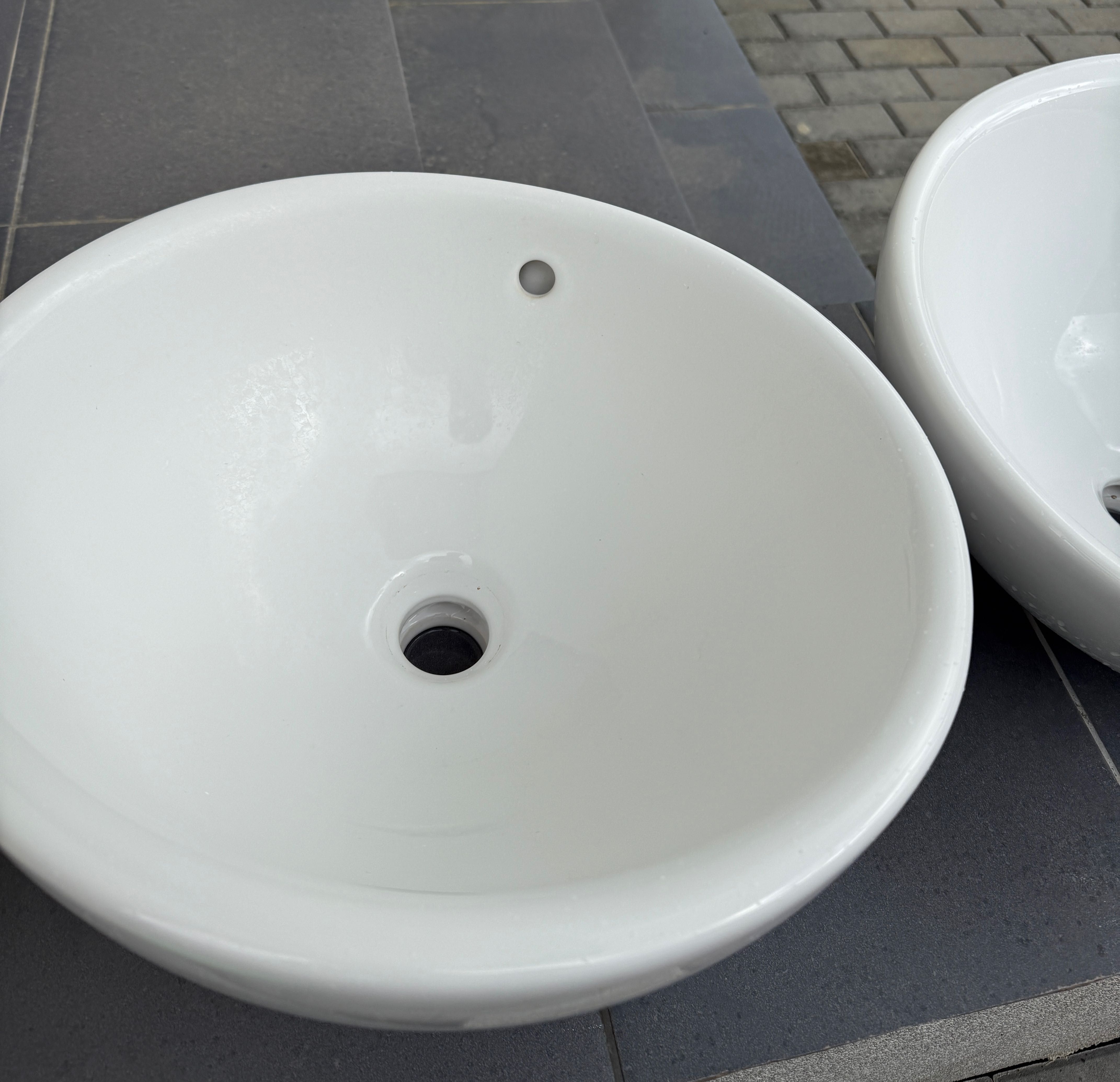 KIT Lavoar pentru baie "bol pe blat" 42cm ROCA