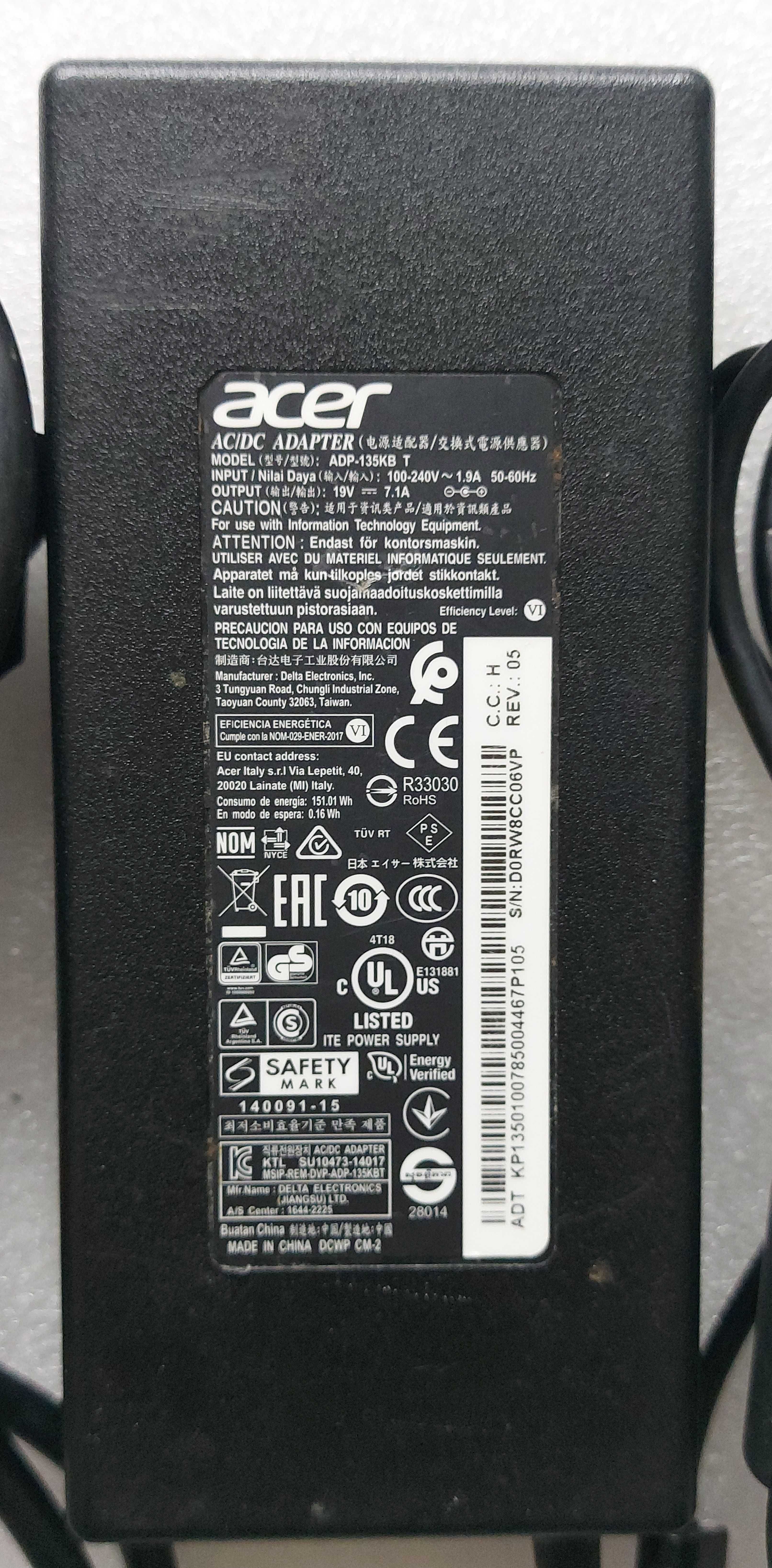 Incarcatoare laptop Acer ADP-135KB T 19V 7.1A 135W mufa 5.5x1.7mm