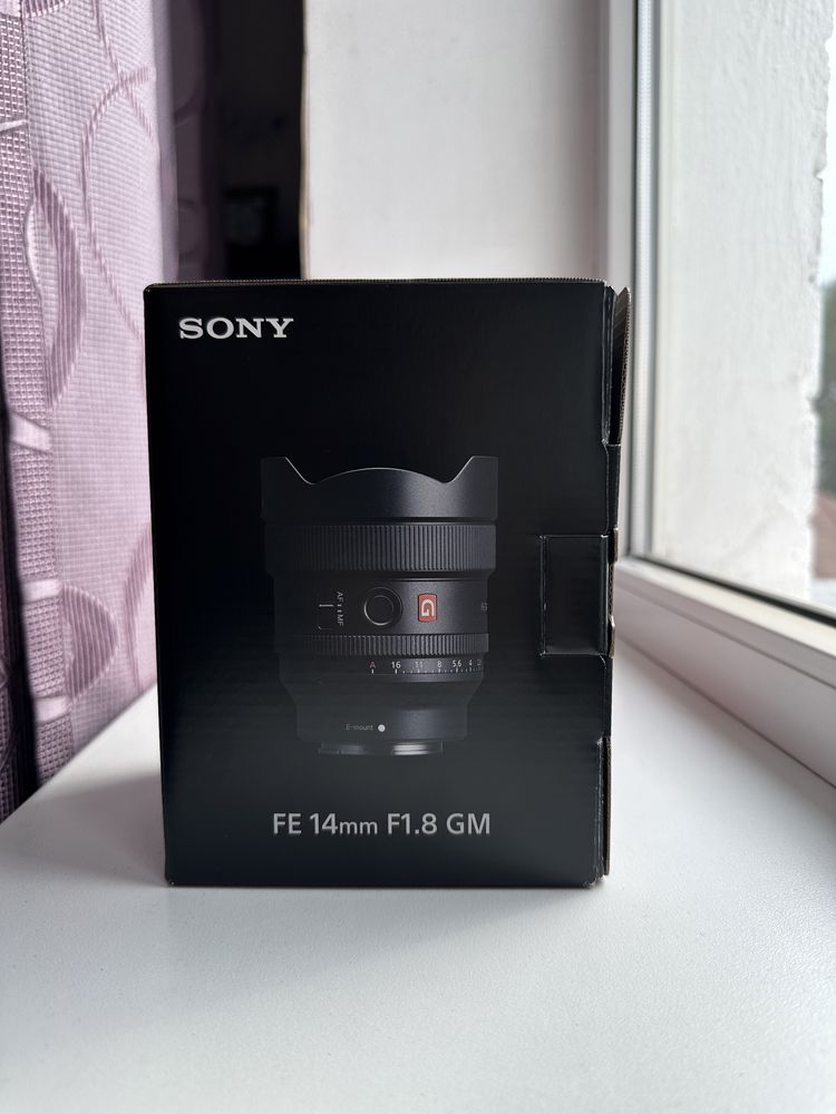 Широкоугольный объектив Sony 14 mm F1.8 GM