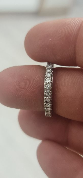 Inel aur Eternity diamante F-G VS1