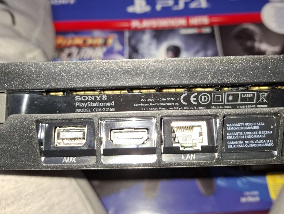 PlayStation 4 - 1 TB