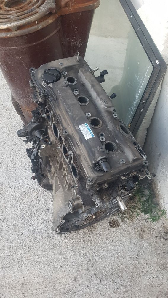 Дюзи за тойота авенсис 2.0 147кс