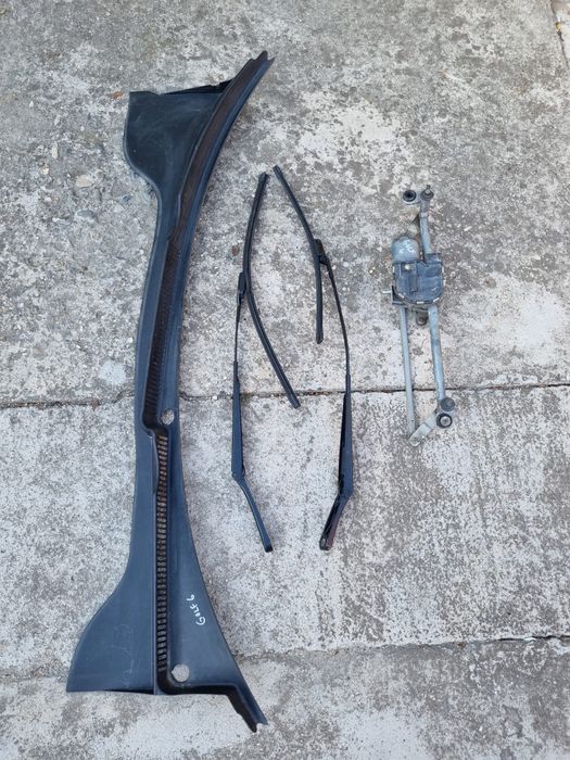 Grile/ansamblu stergatoare Golf 6 Europa