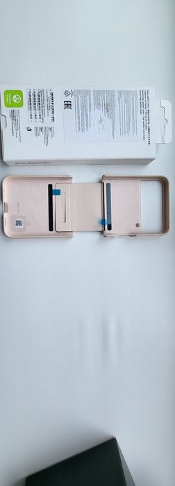 Чехол для Samsung Galaxy Flip 4