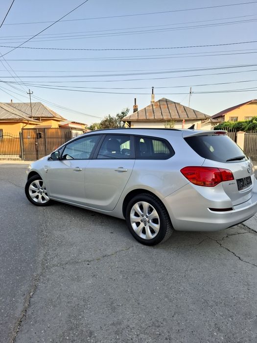 Opel Astra J 1.7 cdti 125 cp