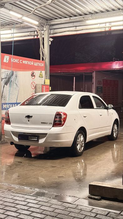 •Cobalt 4 AT 2021•