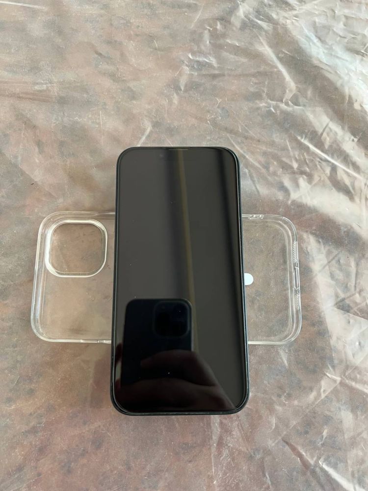 Iphone 14 LL/A 128 GB идеал как новый