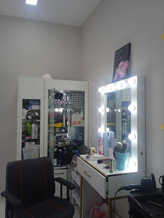 Продаю мебель из салона.