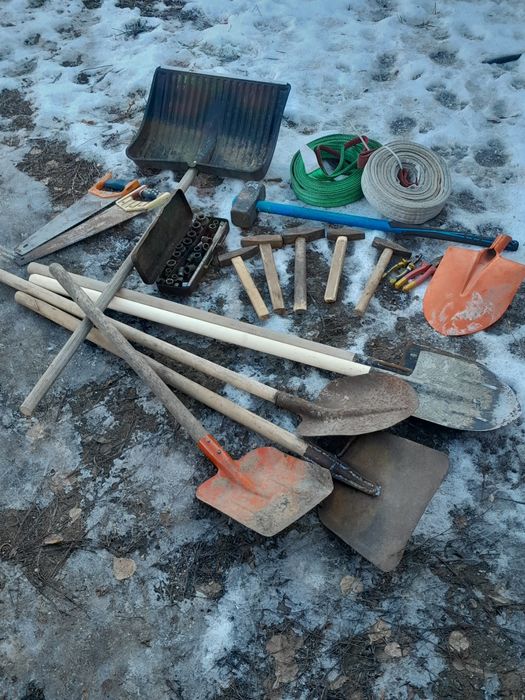 Продам товары по хозяйству по низкой цене в хорошем состоянии