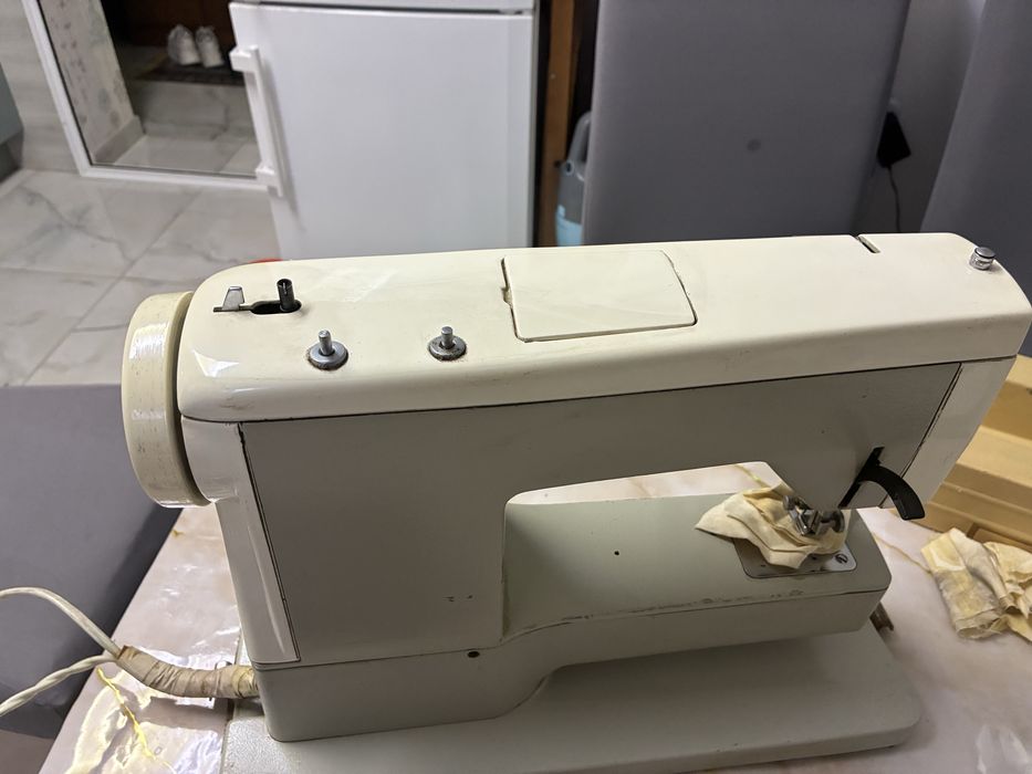 Masina de cusut Sanda , functionala