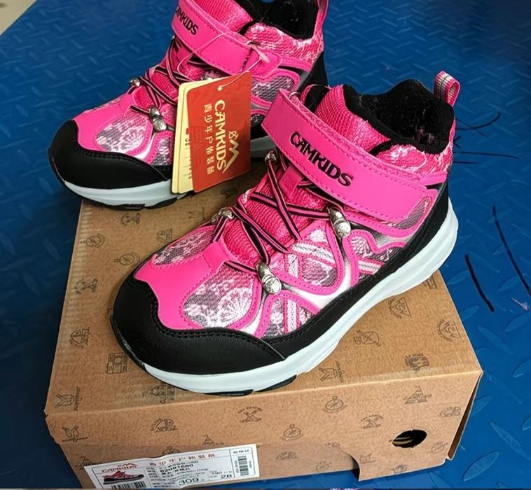 Продам новые ботиночки