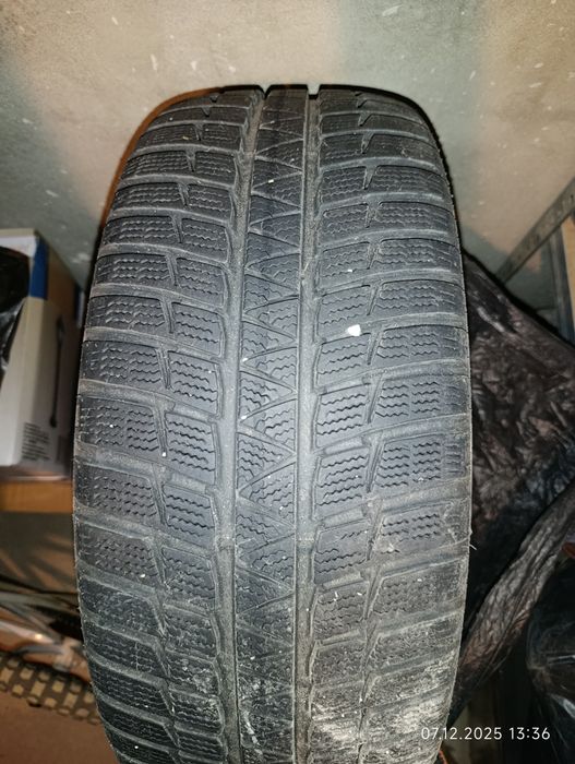 Зимни гуми Sumitomo с джанти bmw, 225/45/17, dot 20 г.