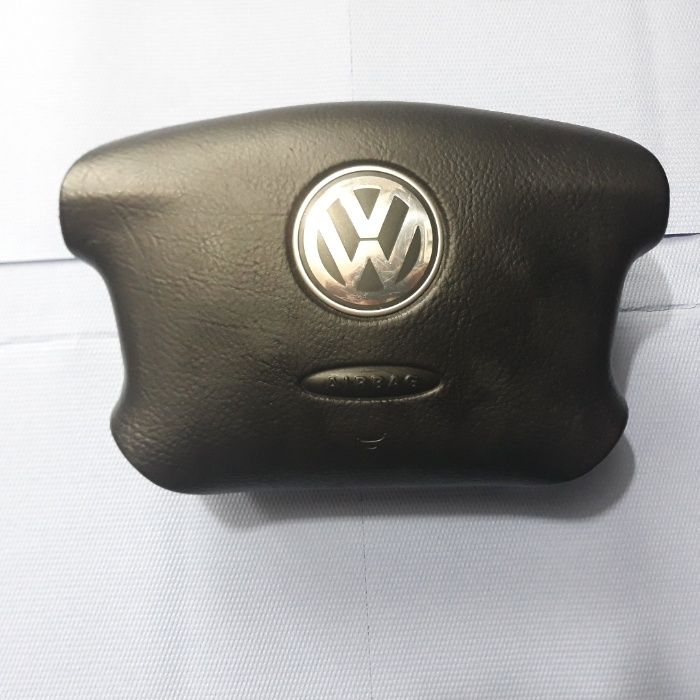 Airbag volan volkswagen vw passat b5 b5.5 1996-2005 cod 3b0880201 bm