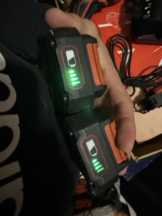 Autofiletanta Flex , magazie suruburi, baterii , incarcator