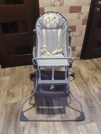Продам стульчик для кормления