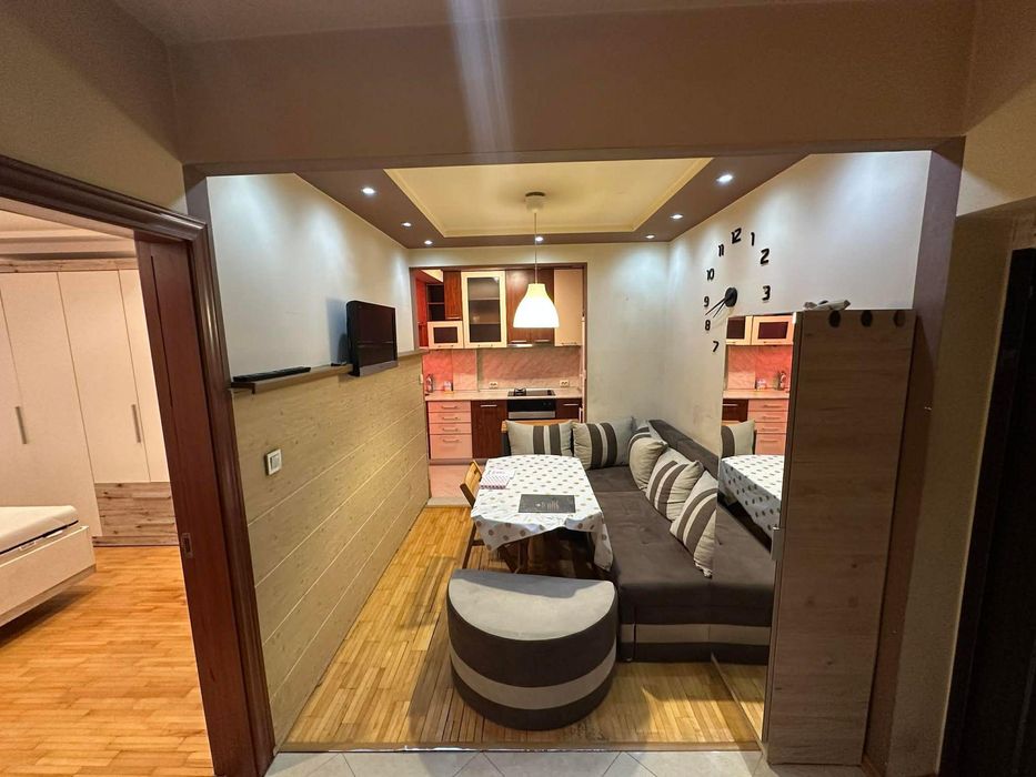 Тристаен апартамент под наем в ж.к. Люлин 3, 2215035