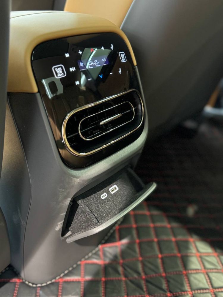 Leapmotor c01 525 km electr premium+dop opsiya