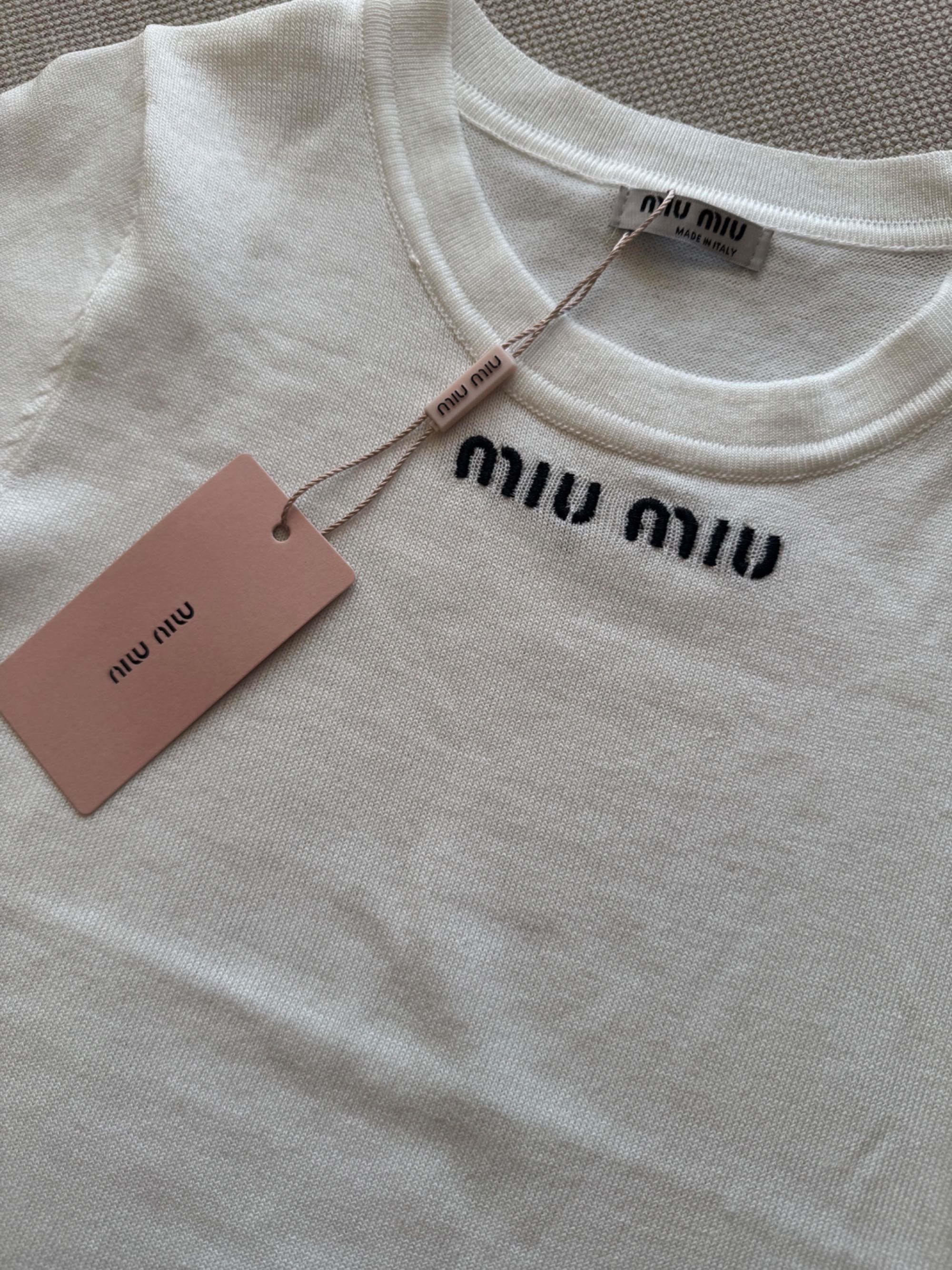 MiuMiu бяла тениска