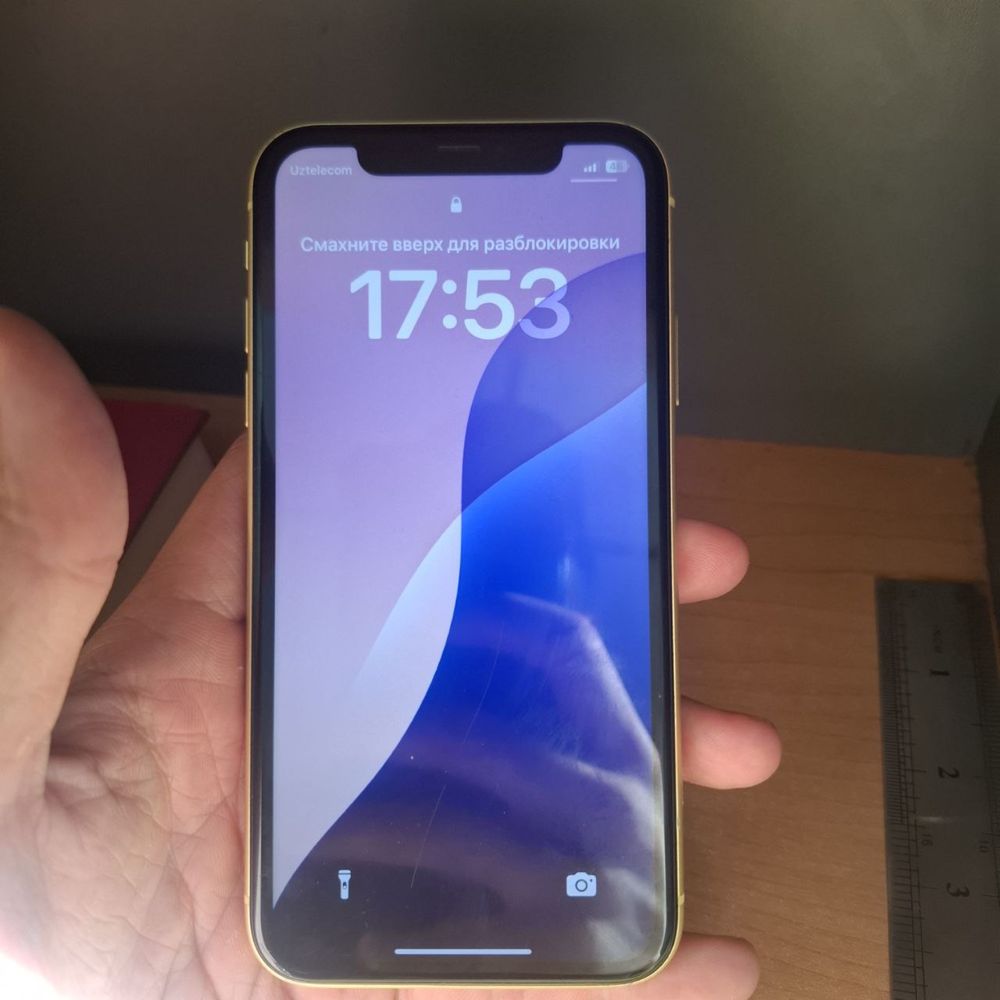 Iphone 11 sotiladi