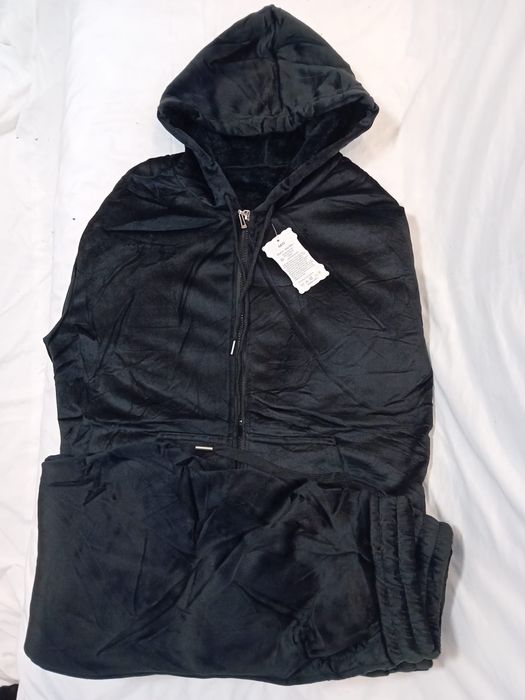 Trenig de dama catifelat flausat recomandat pentru anotimpurile reci