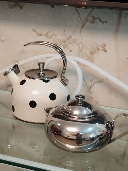 Чайники для кипячения и заваривания