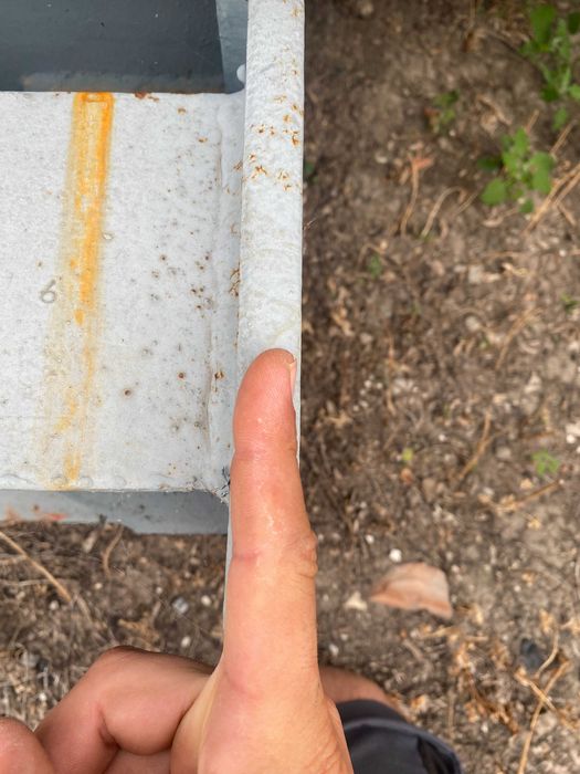 Метална конструкция (в разглобен вид)