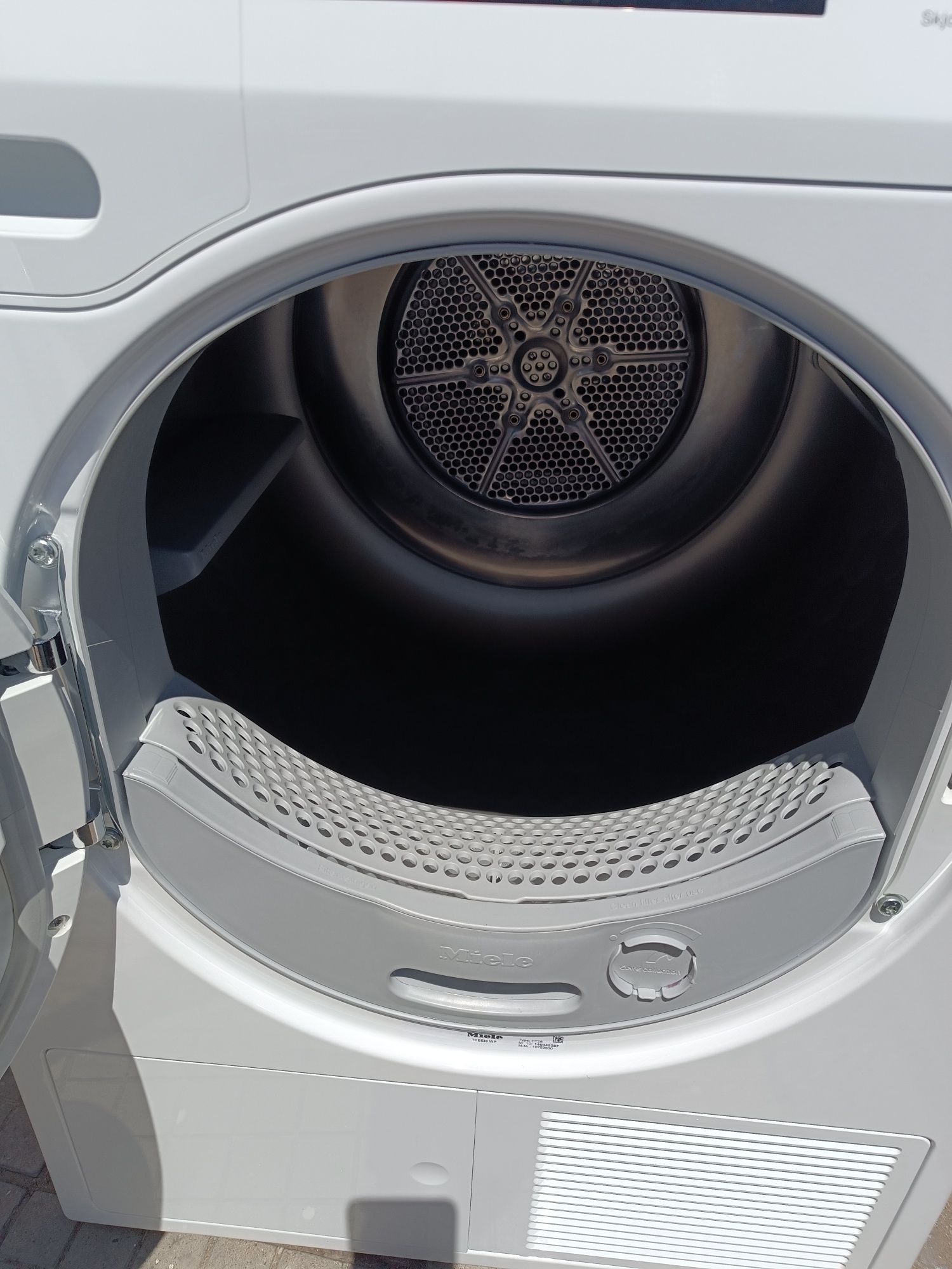 Сушилня miele термопомпа
