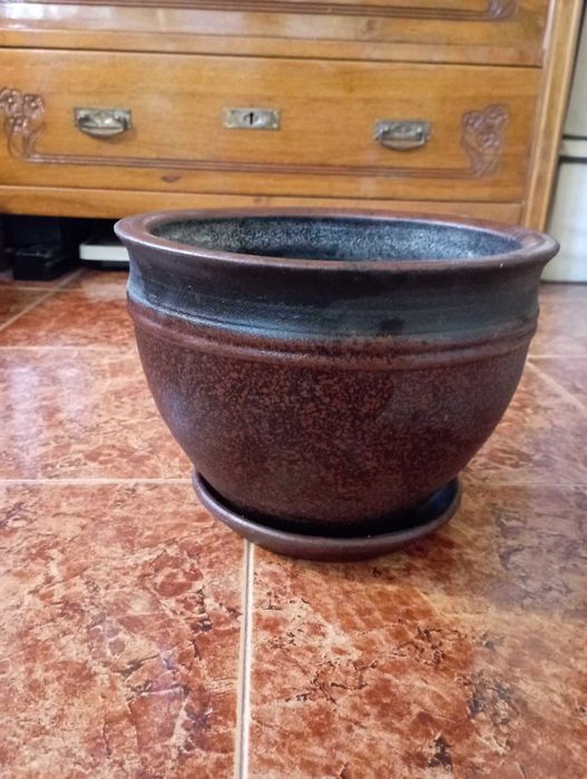 2 бр. керамични кашпи за цветя