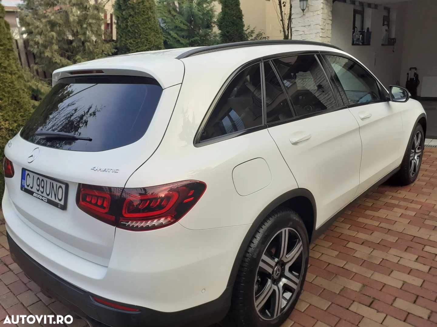 Vand autoturism Mercedes Benz GLC 200 Benzina Mild-Hybrid, 9 viteze