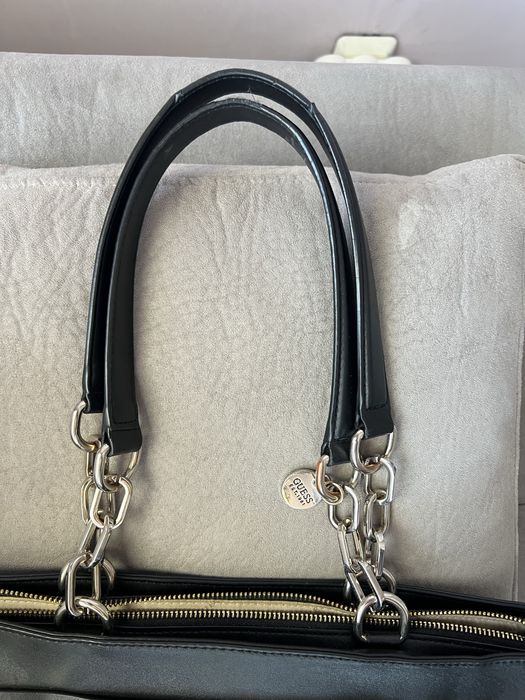 Оригинална чанта GUESS