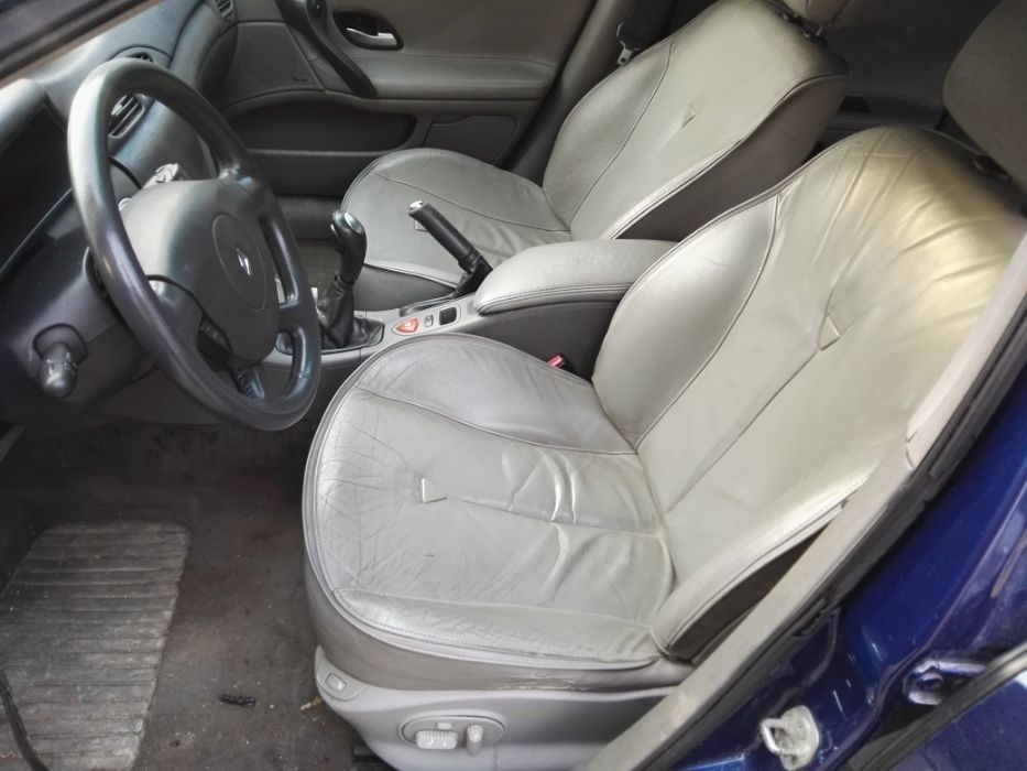 Продавам Renault Laguna 2 3.0 V6 24V НА Части Автоматик Рено Лагуна 2