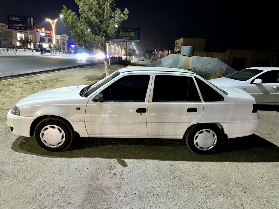 Срочно! 2012 Nexia 2 сотилади!