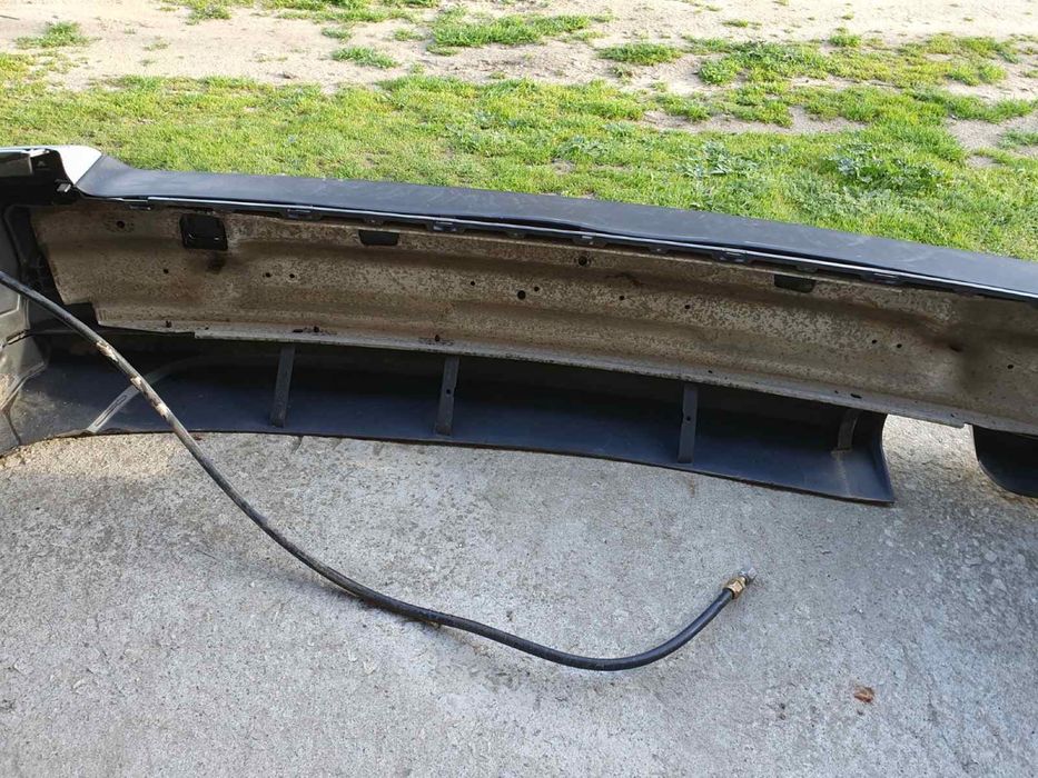 Задна броня BMW E39 520i Комби
