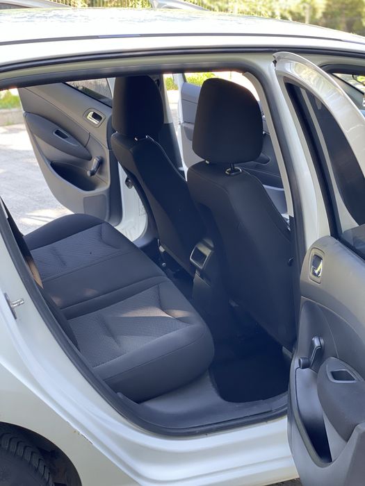 Peugeot 308 1.6 HDi 2012