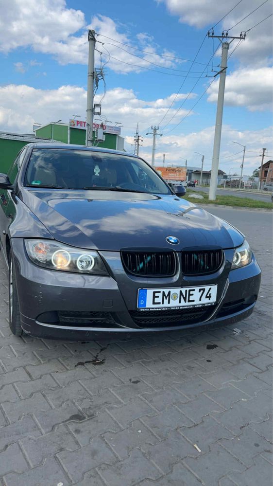 Se vinde bmw e 90 320 i