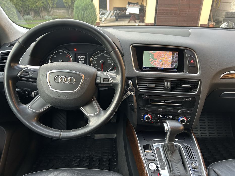 Vând Audi Q5 quattro 2.0 tdi Euro6