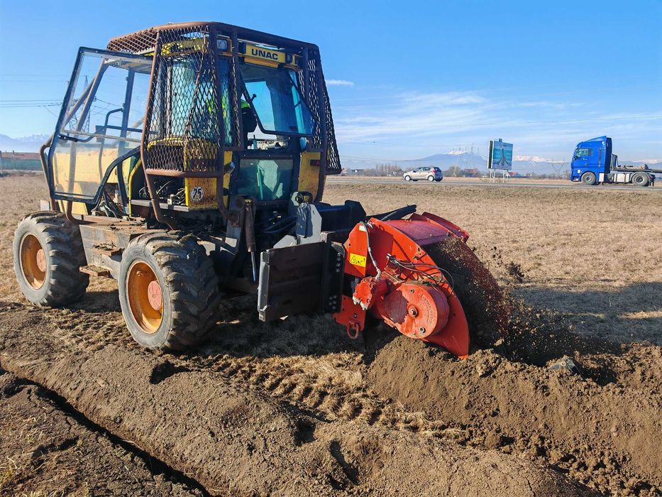 Închiriem toată gama de utilaje de săpat șanțuri Ditch Witch