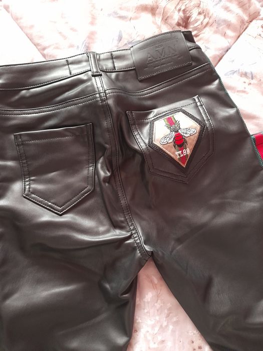 Нов кожен панталон,размер 27