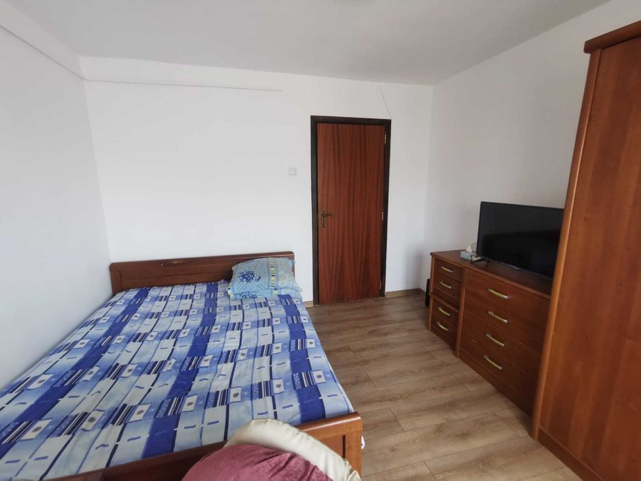 De inchiriat apartament